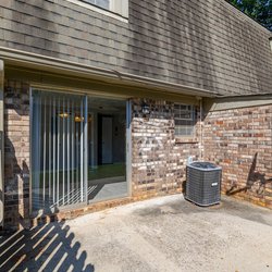 exterior view at Oxford Townhomes